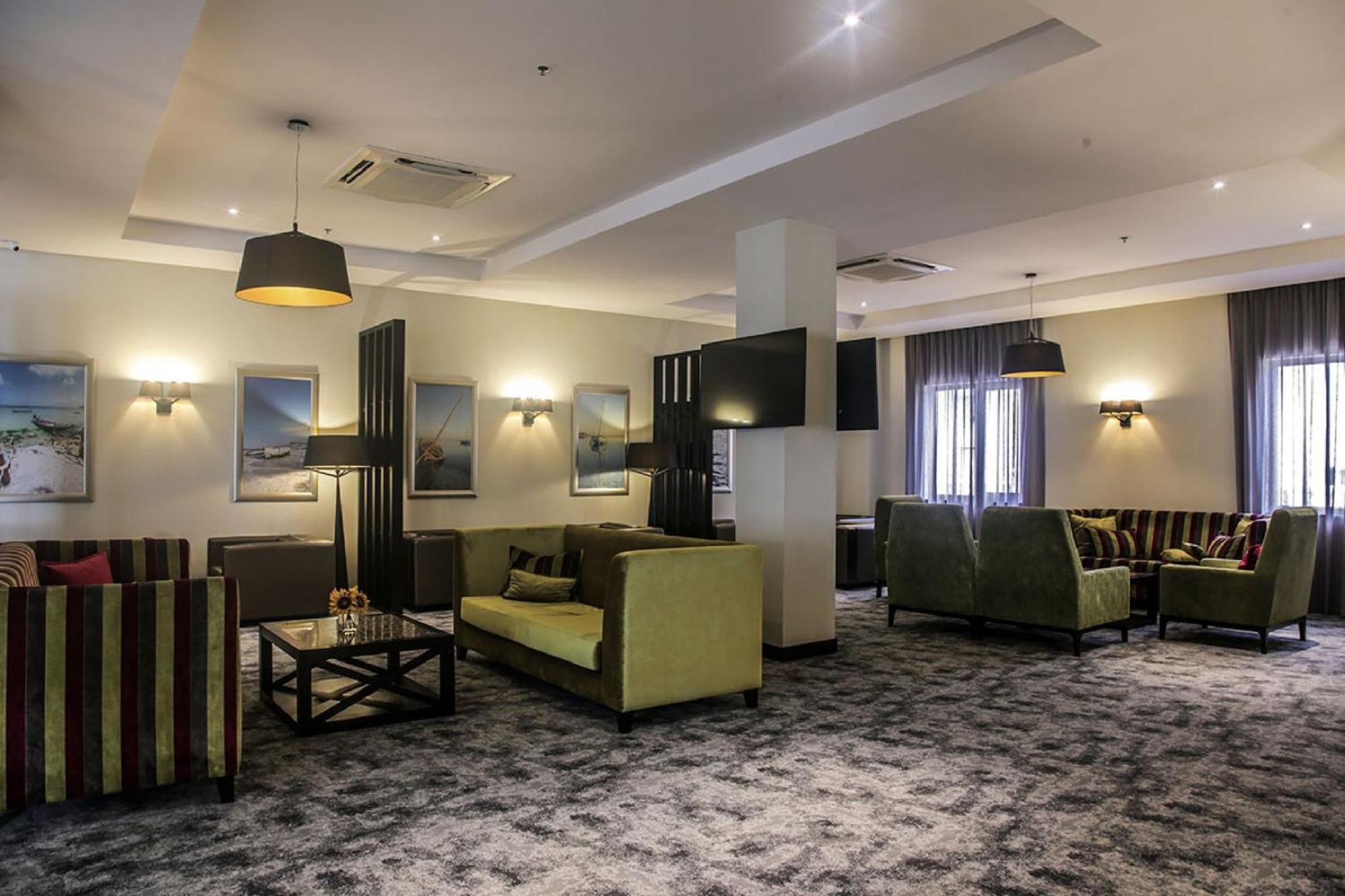 Room In Lodge - The Providence Hotel By Mantis Ikeja Esterno foto